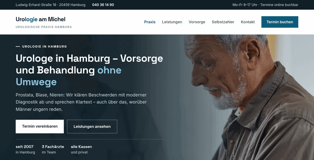 Beispiel-Webdesign Startbereich: urologische Praxis in Hamburg mit dunklem Vollbild-Foto, Überschrift und Terminbuttons